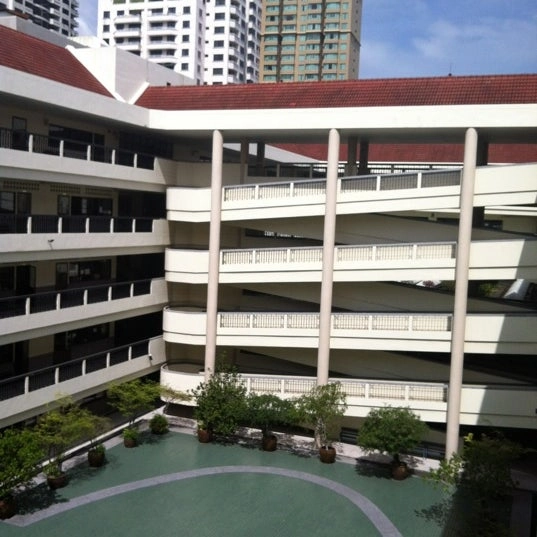 Mater Dei College